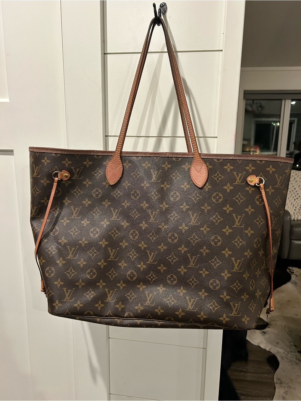 Louis Vuitton Monogram Canvas Brown Tote with Vachetta Trim